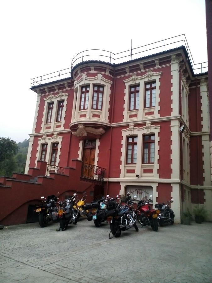 Hotel Restaurante Parador De Felechosa Bagian luar foto